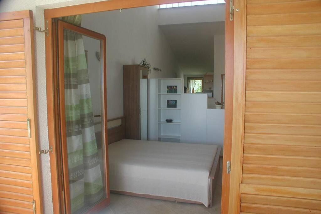 Stinjan-Studio Apartment Petric พูลา ภายนอก รูปภาพ